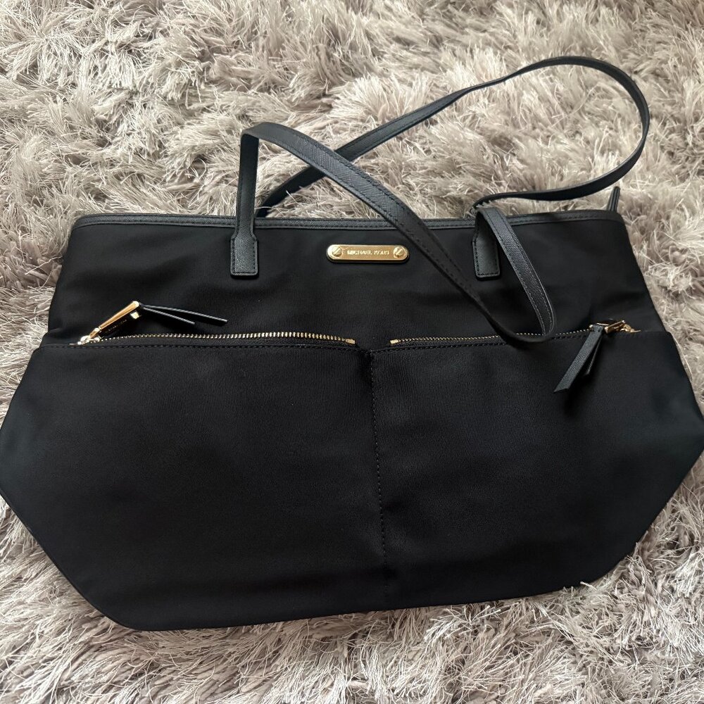 Michael Kors Kempton Tote